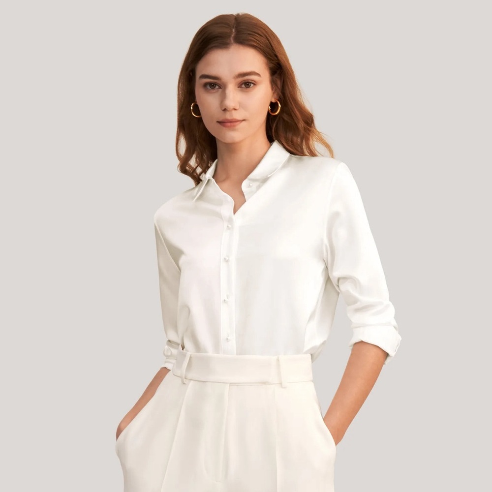Lily Silk White pearl button